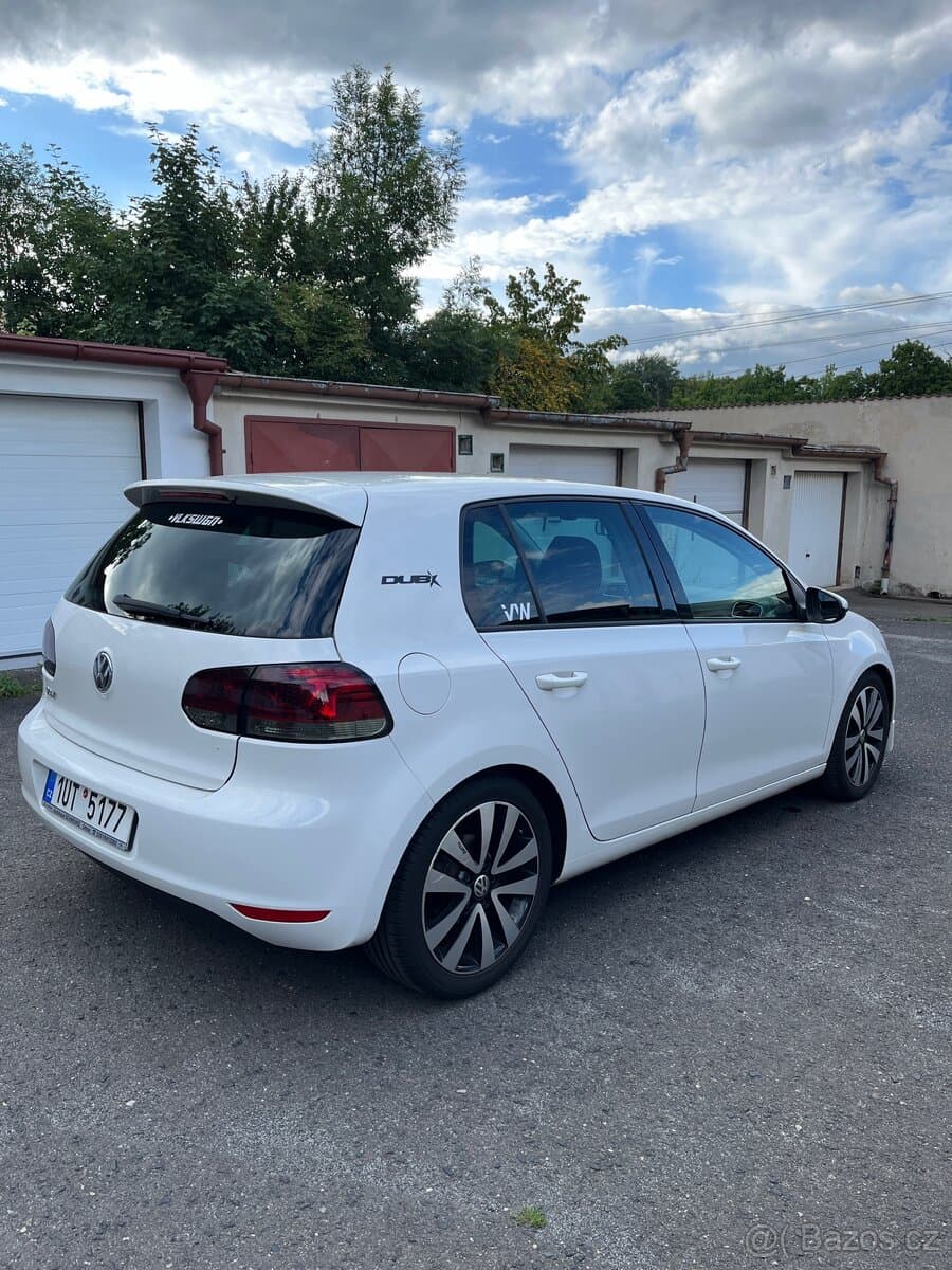 2009 Volkswagen GOLF - 4