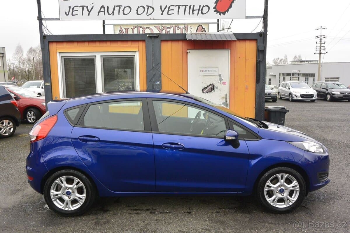 2015 Ford FIESTA - 4