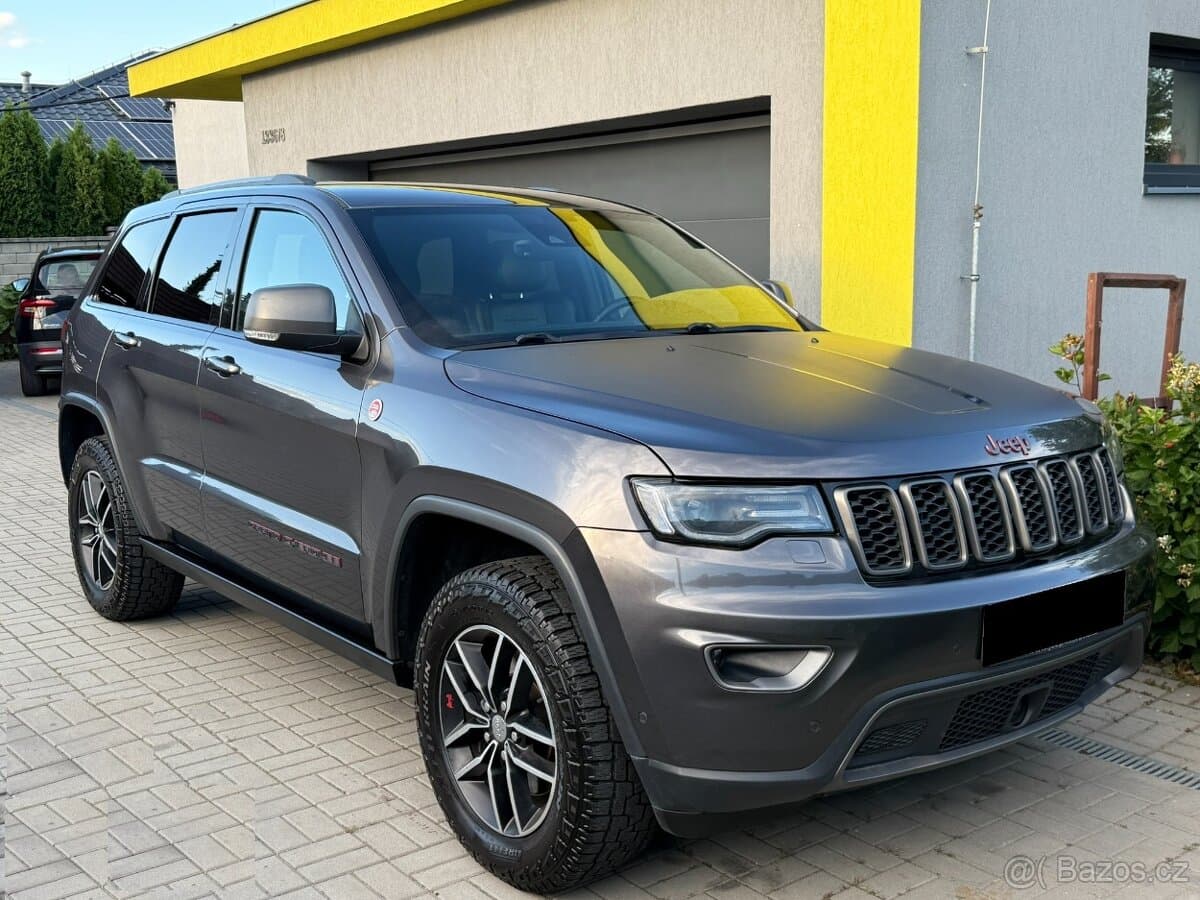 2017 Jeep CHEROKEE - 4