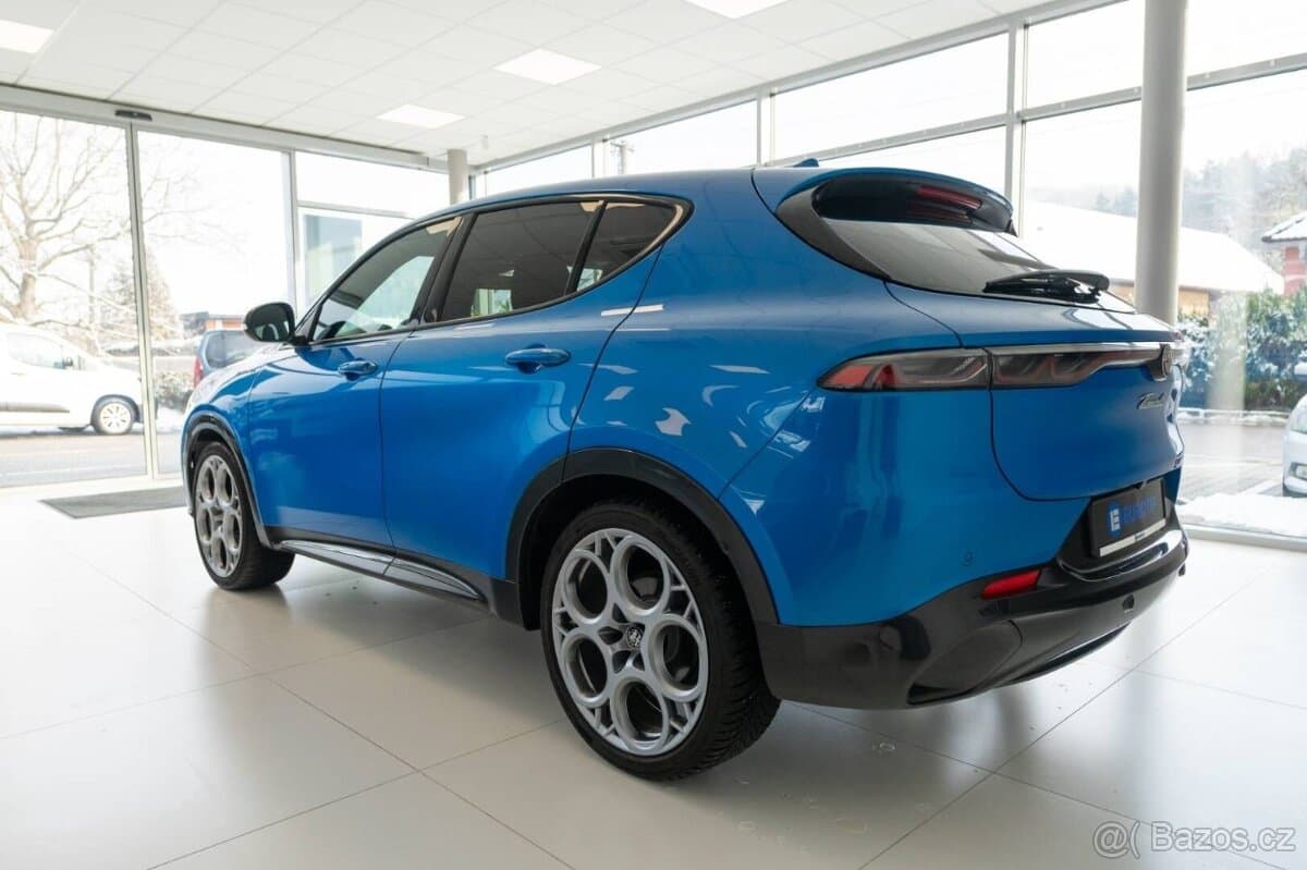 2022 Alfa Romeo TONALE - 4