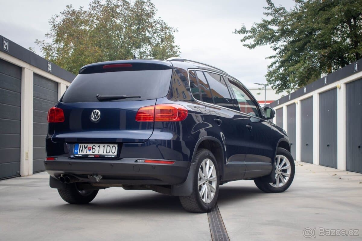 2011 Volkswagen TIGUAN - 4