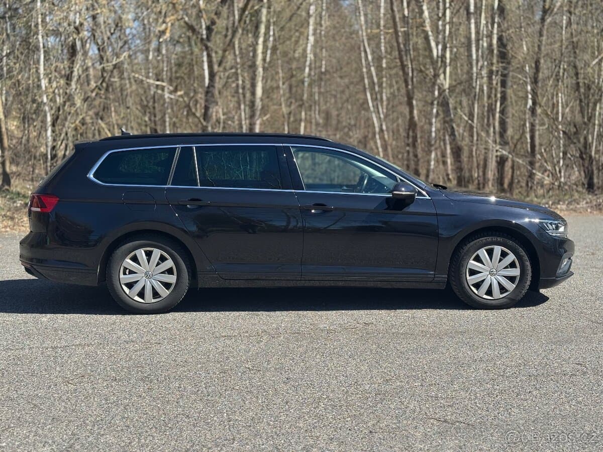 2022 Volkswagen PASSAT - 4