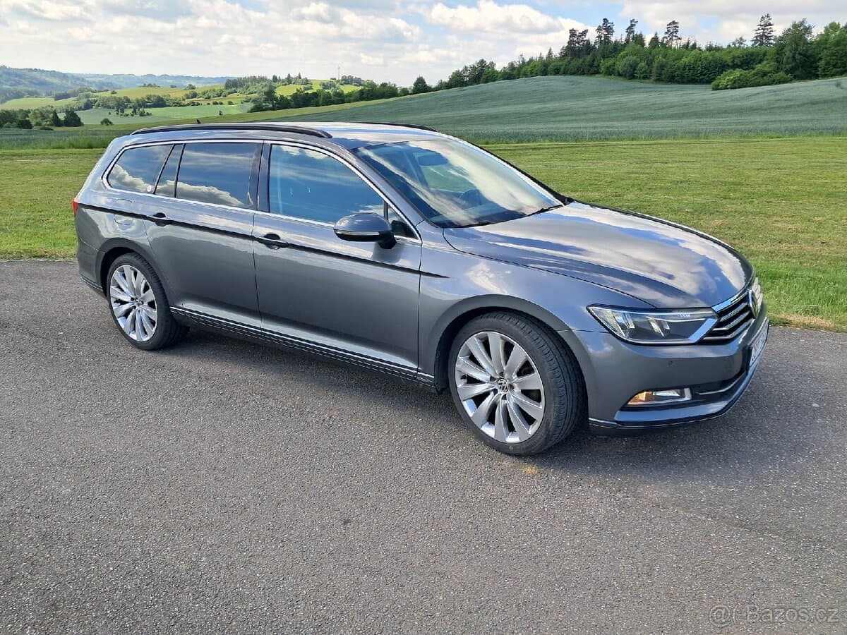 2015 Volkswagen PASSAT - 4