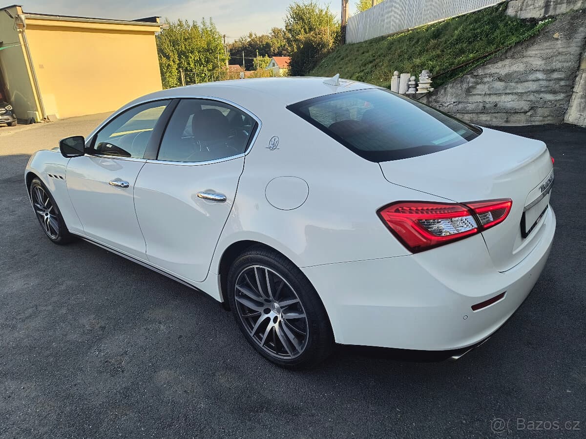 2015 Maserati GHIBLI - 4