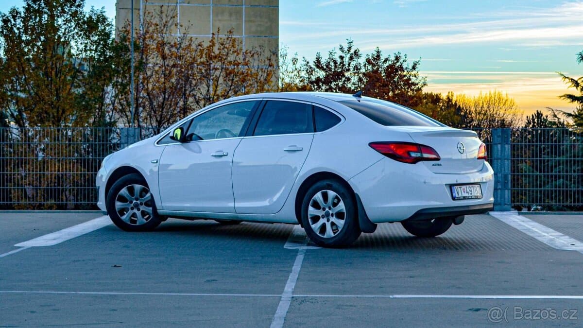 2014 Opel ASTRA - 4