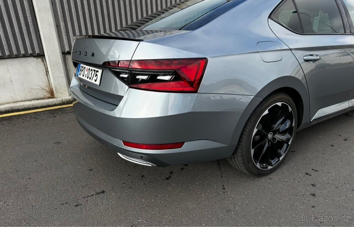 2020 Škoda SUPERB - 4