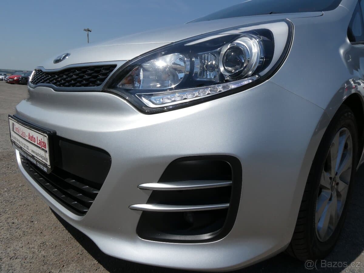 2016 Kia RIO - 4