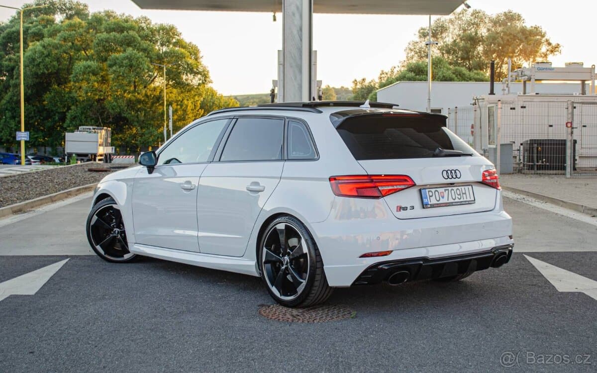 2017 Audi RS3 - 4