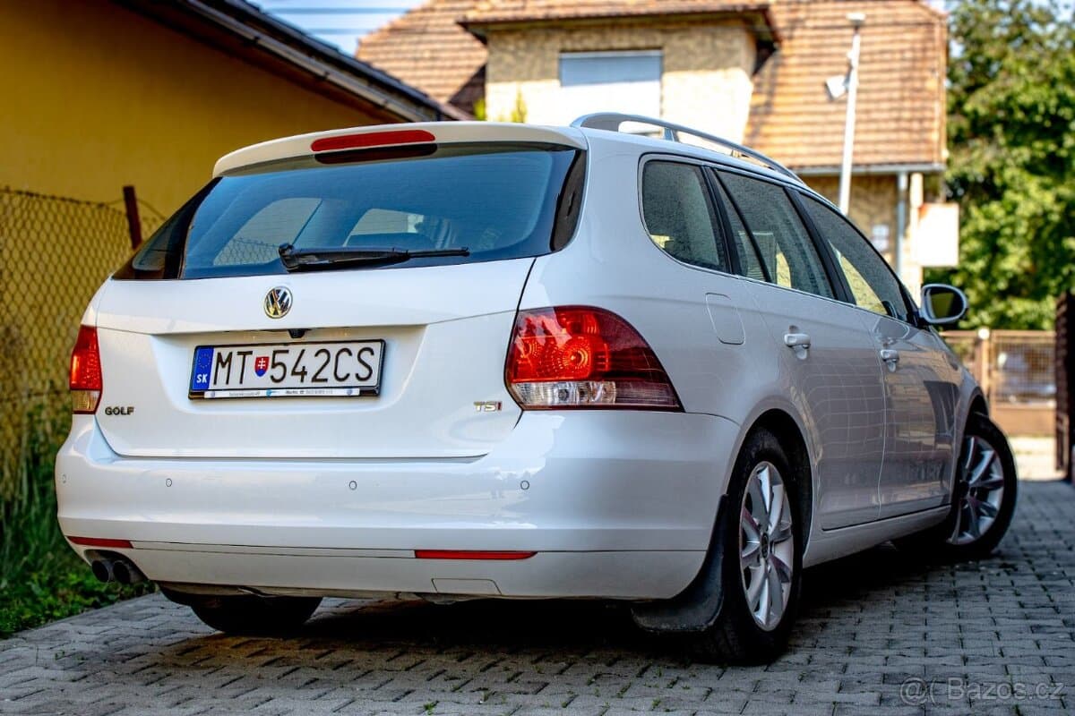 2010 Volkswagen GOLF - 4