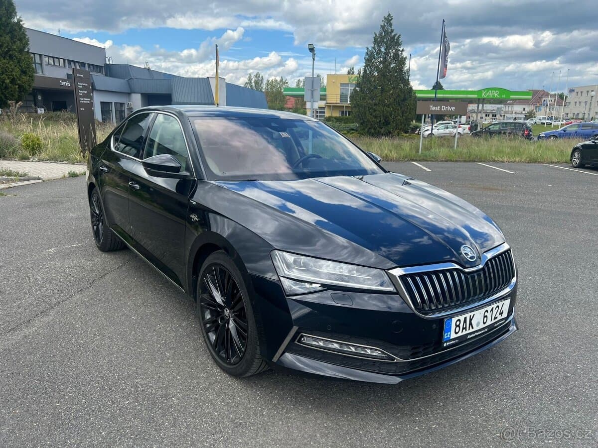 2020 Škoda SUPERB - 4