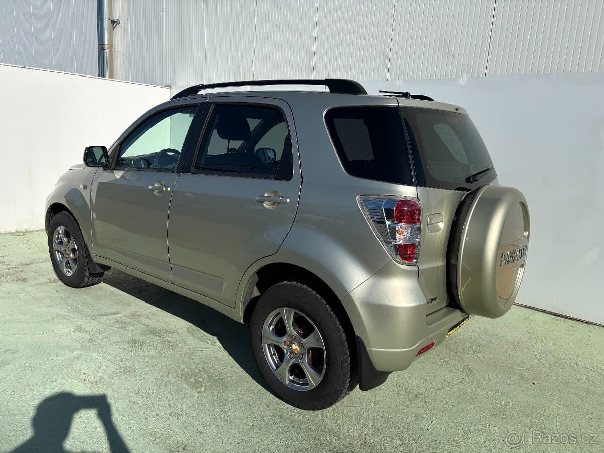 2010 Daihatsu TERIOS - 4