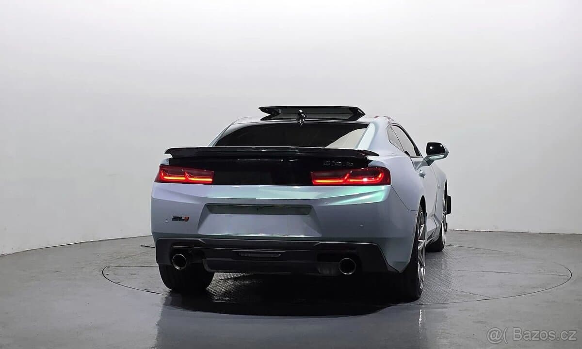 2017 Chevrolet CAMARO - 4