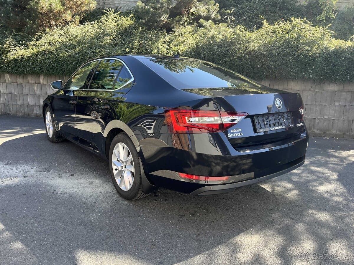 2016 Škoda SUPERB - 4
