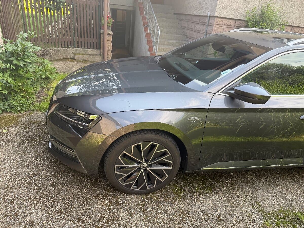 2020 Škoda SUPERB - 4
