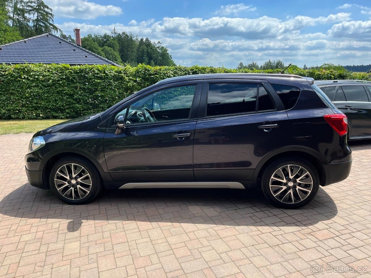 2014 Suzuki S-CROSS - 4