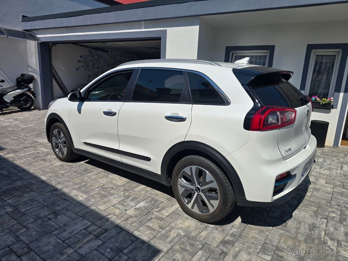 2019 Kia OSTATNÍ - 4