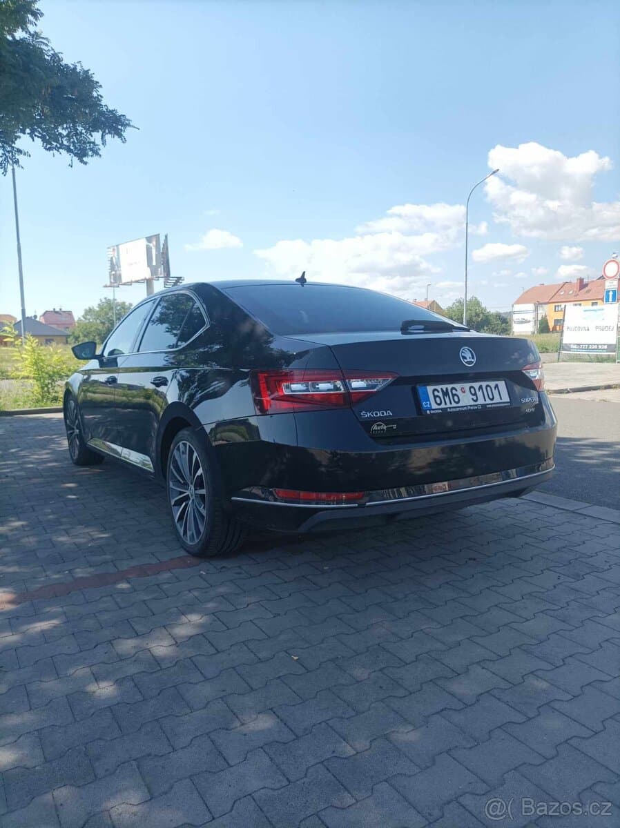 2019 Škoda SUPERB - 4