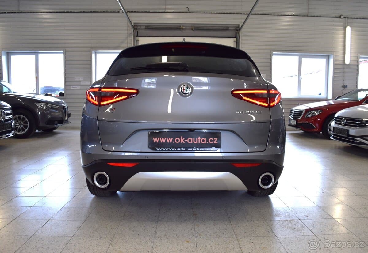 2020 Alfa Romeo STELVIO - 4