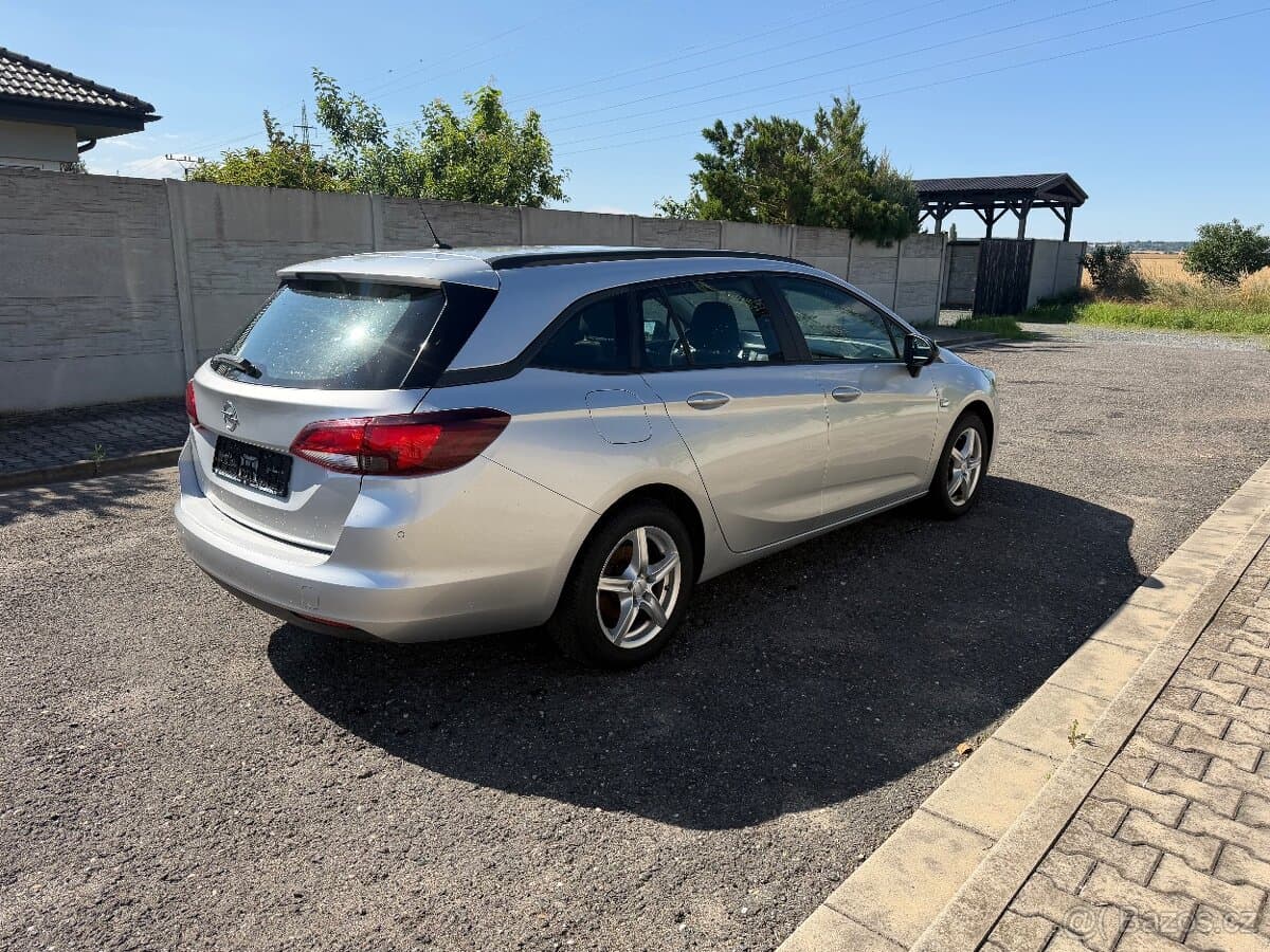 2021 Opel ASTRA - 4