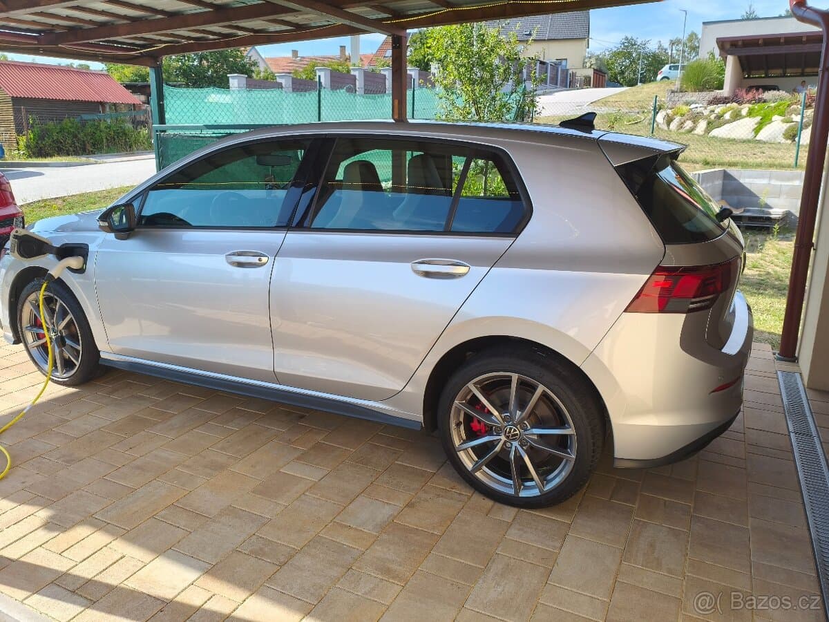 2022 Volkswagen GOLF - 4