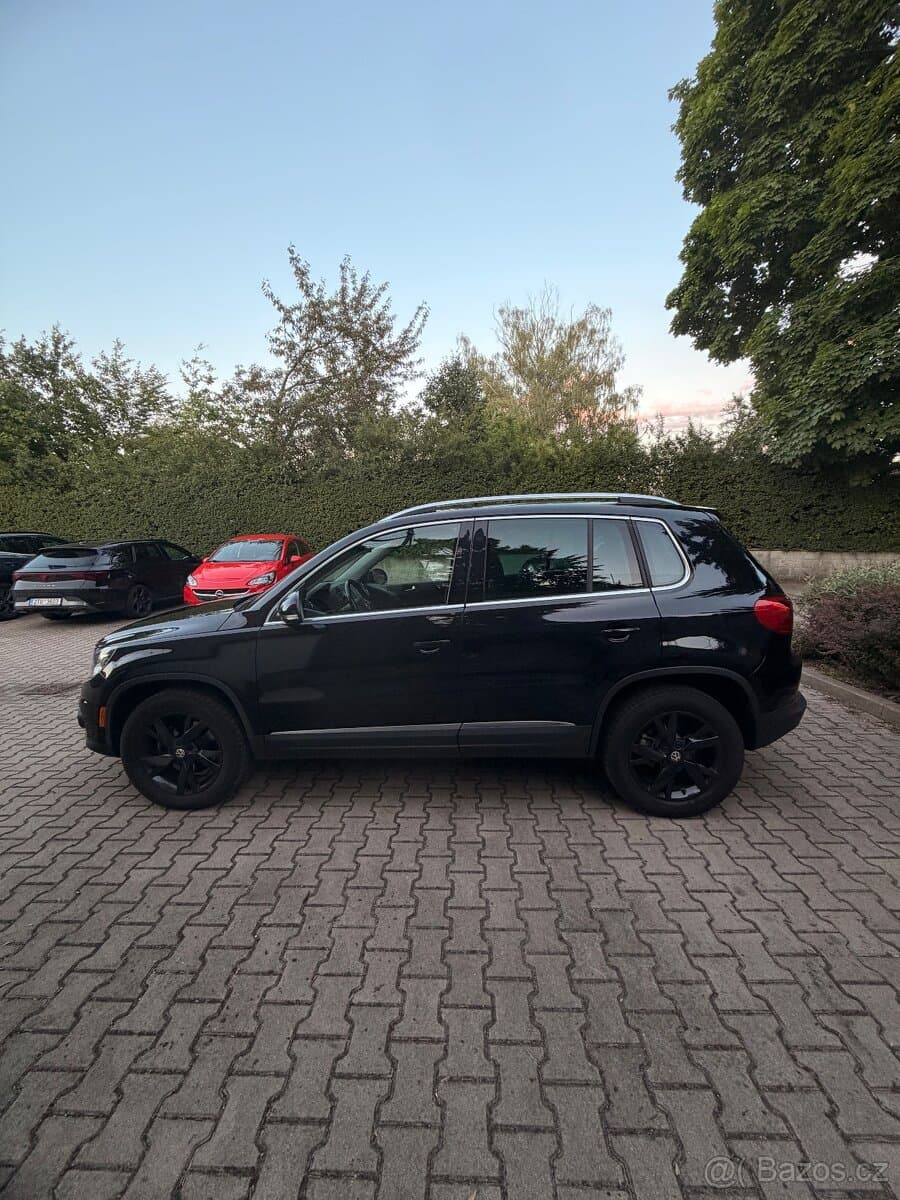 2015 Volkswagen TIGUAN - 4