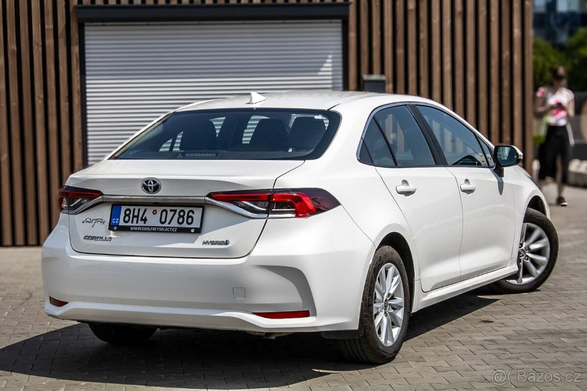 2023 Toyota COROLLA - 4