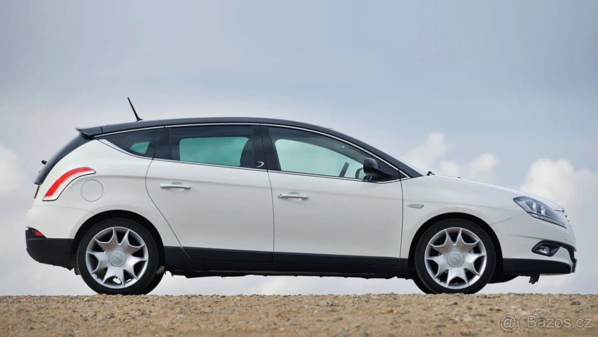 2013 Lancia DELTA - 4