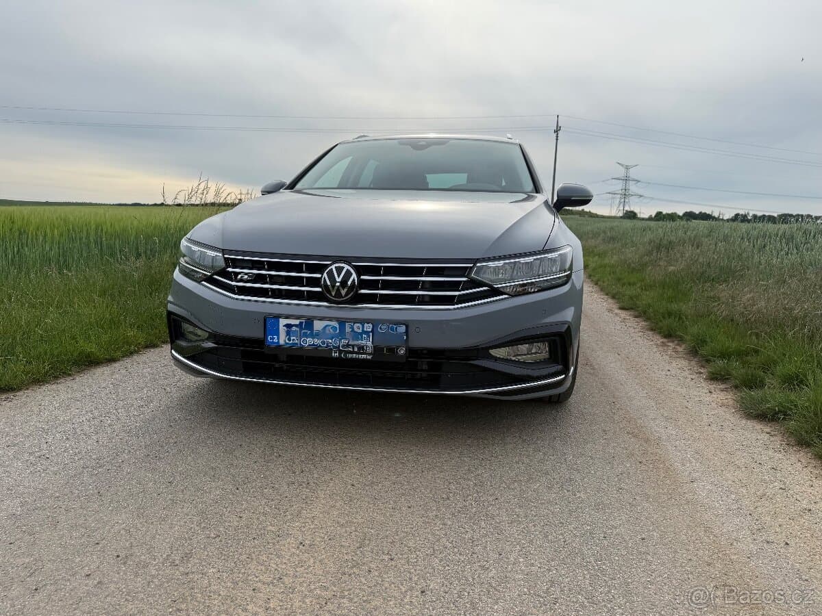 2024 Volkswagen PASSAT - 4