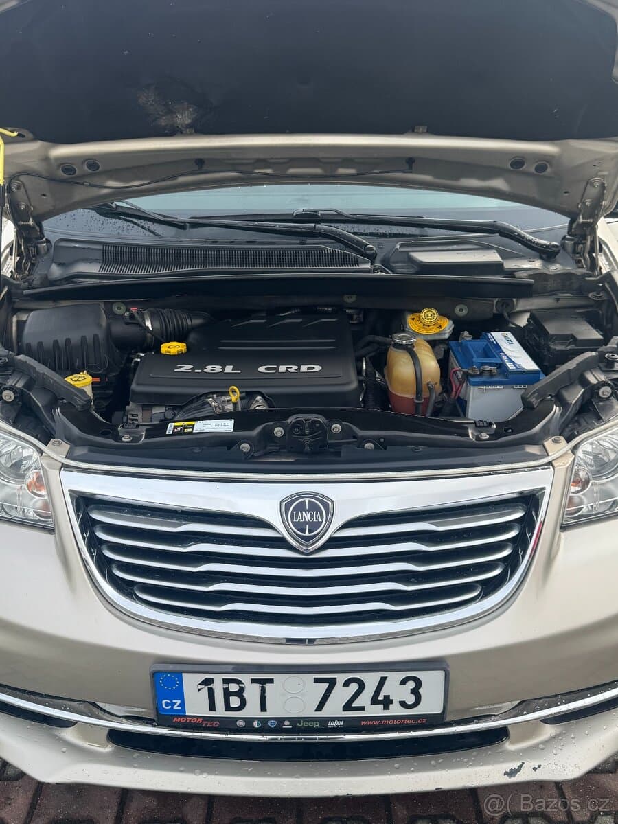 2014 Lancia VOYAGER - 4