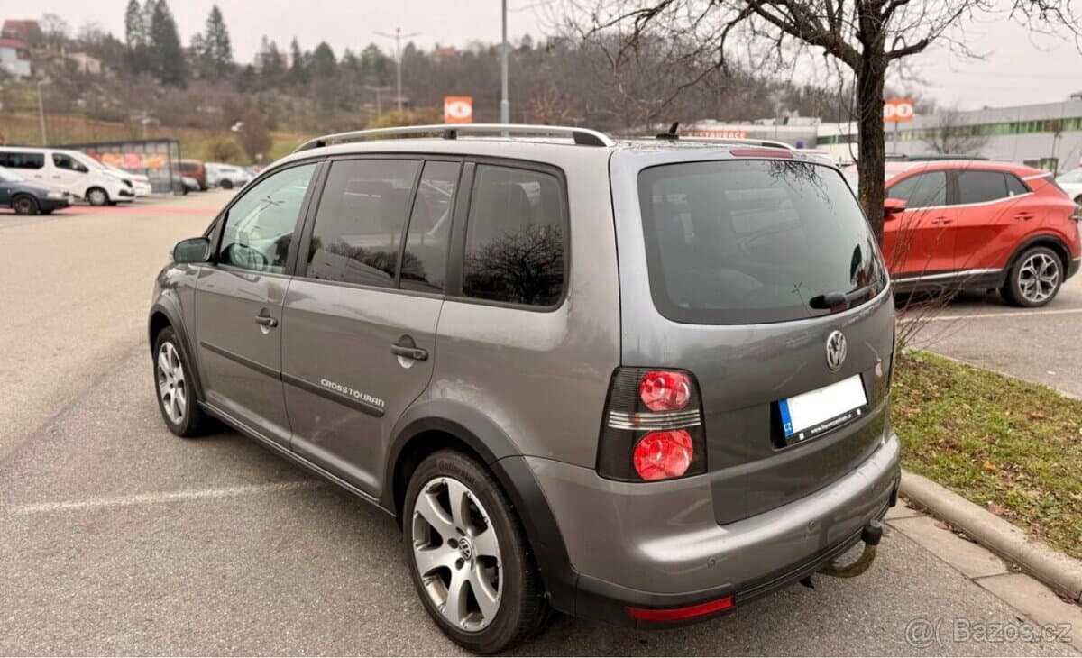 2009 Volkswagen TOURAN - 4