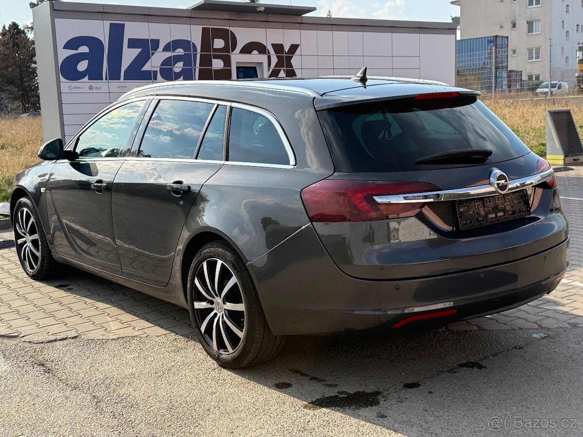 2015 Opel INSIGNIA - 4