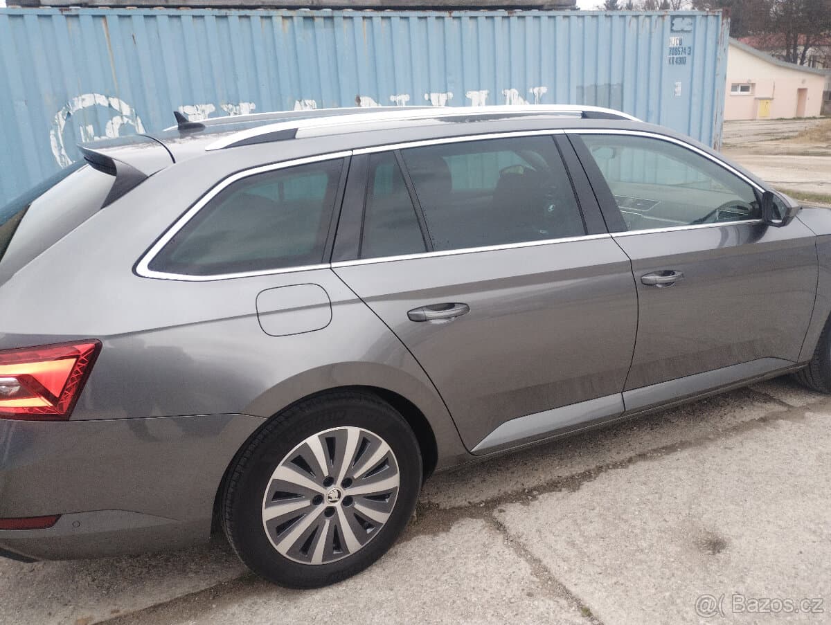 2022 Škoda SUPERB - 4