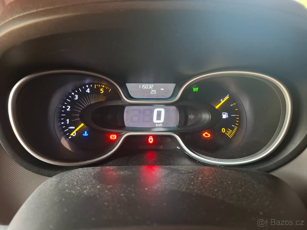 2015 Renault TRAFIC - 4