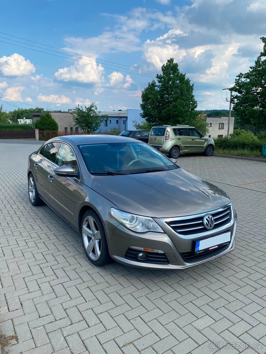 2010 Volkswagen PASSAT CC - 4