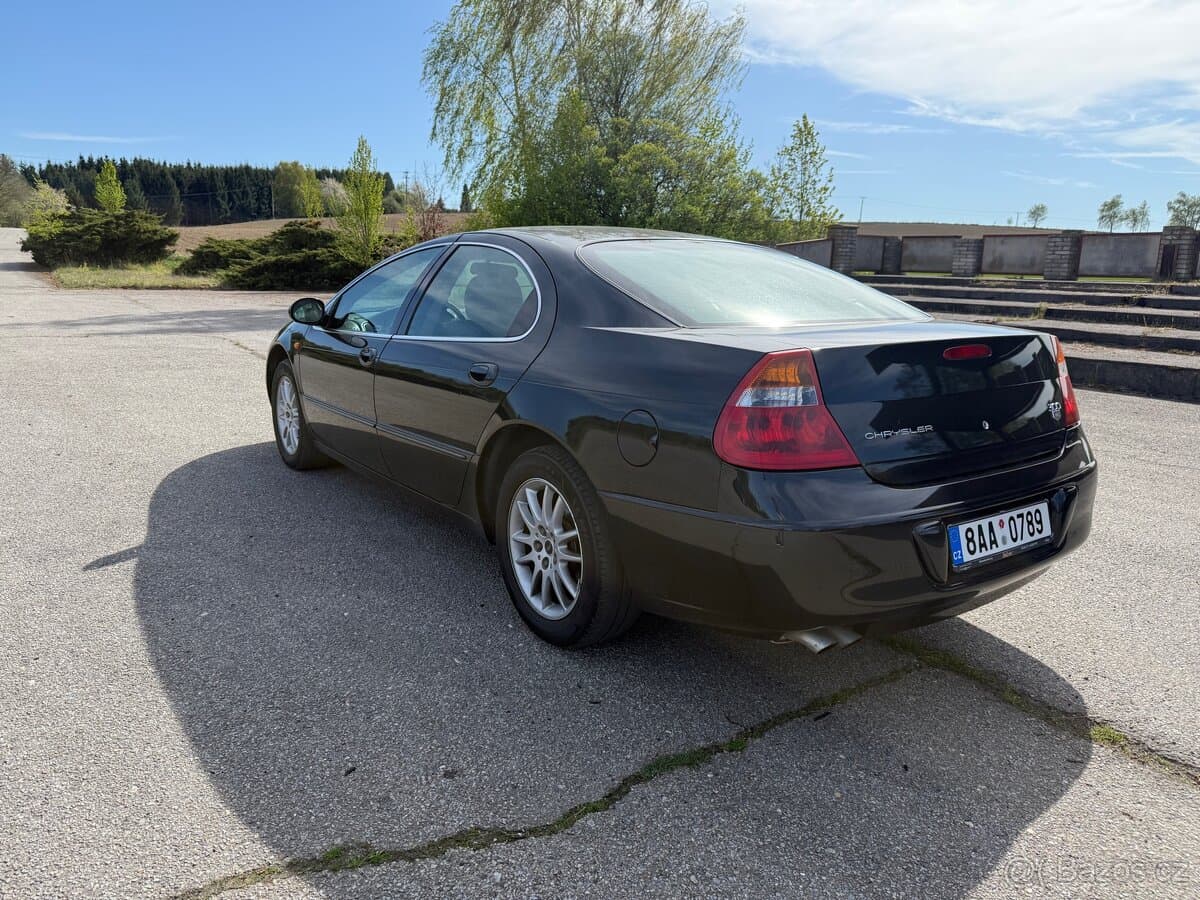2002 Chrysler 300M - 4