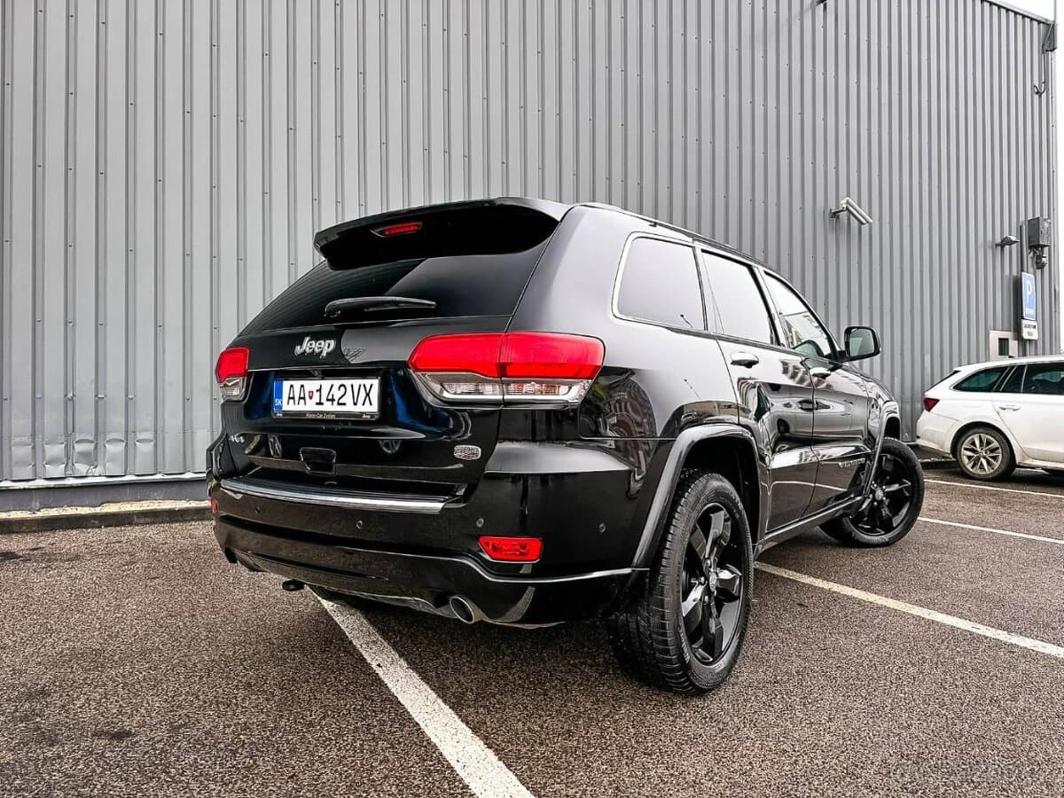 2020 Jeep CHEROKEE - 4