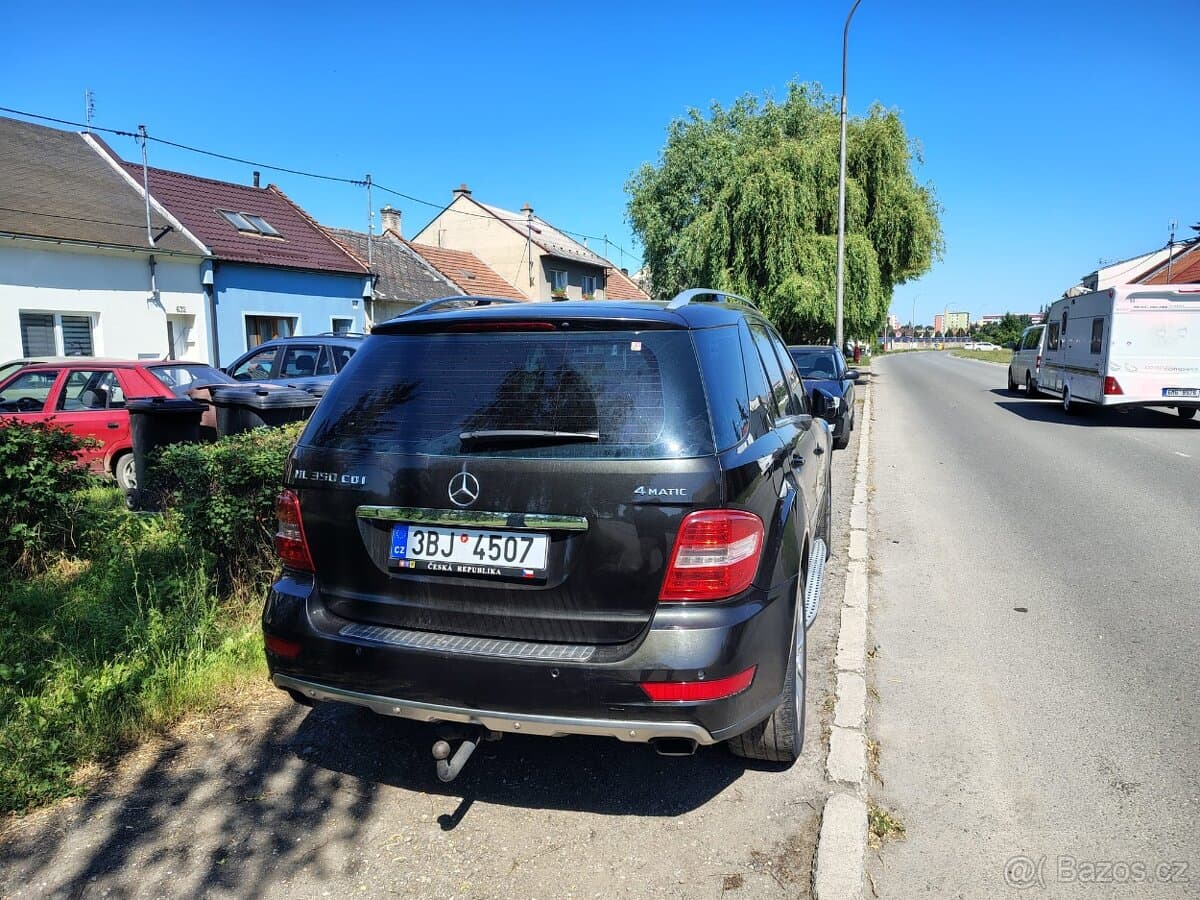 2010 Mercedes-Benz M-CLASS - 4