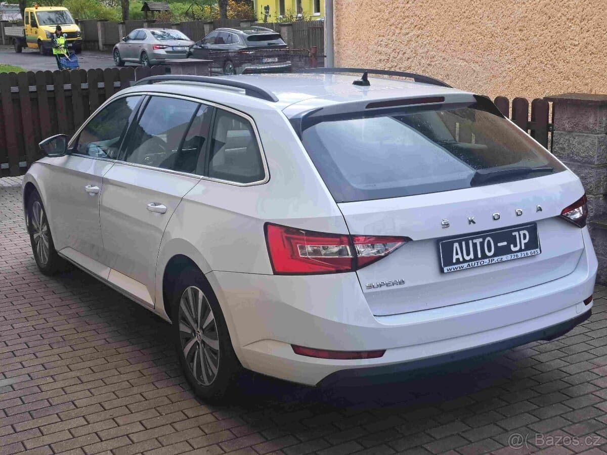 2022 Škoda SUPERB - 4