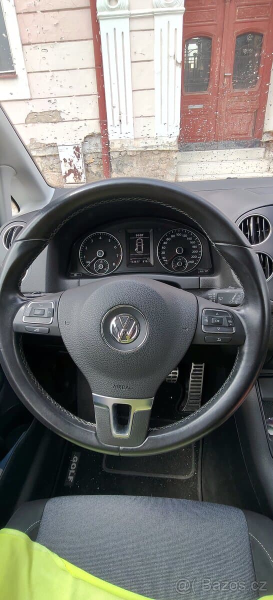 2011 Volkswagen GOLF - 4