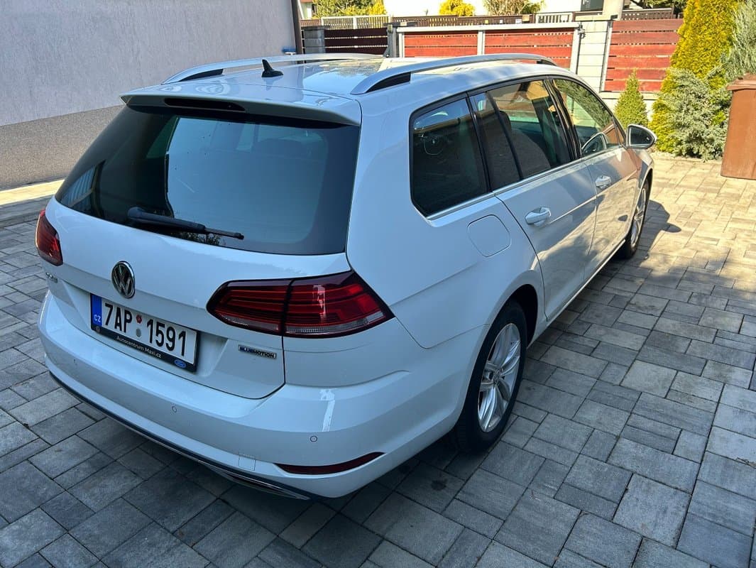 2019 Volkswagen GOLF - 4