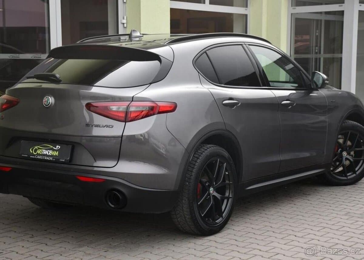 2020 Alfa Romeo STELVIO - 4