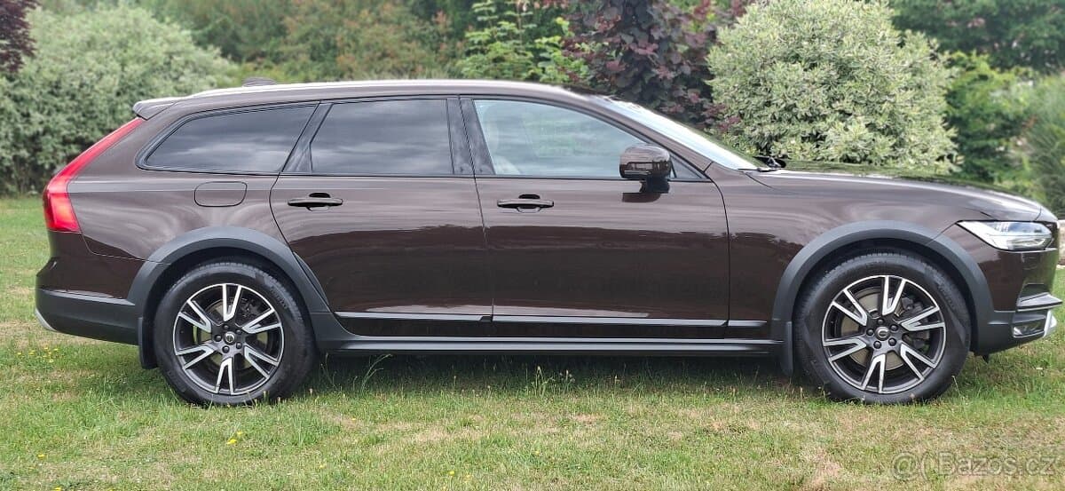 2020 Volvo V90 - 4