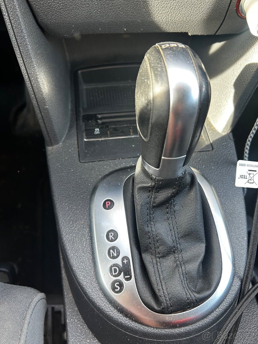 Volkswagen TOURAN - 4