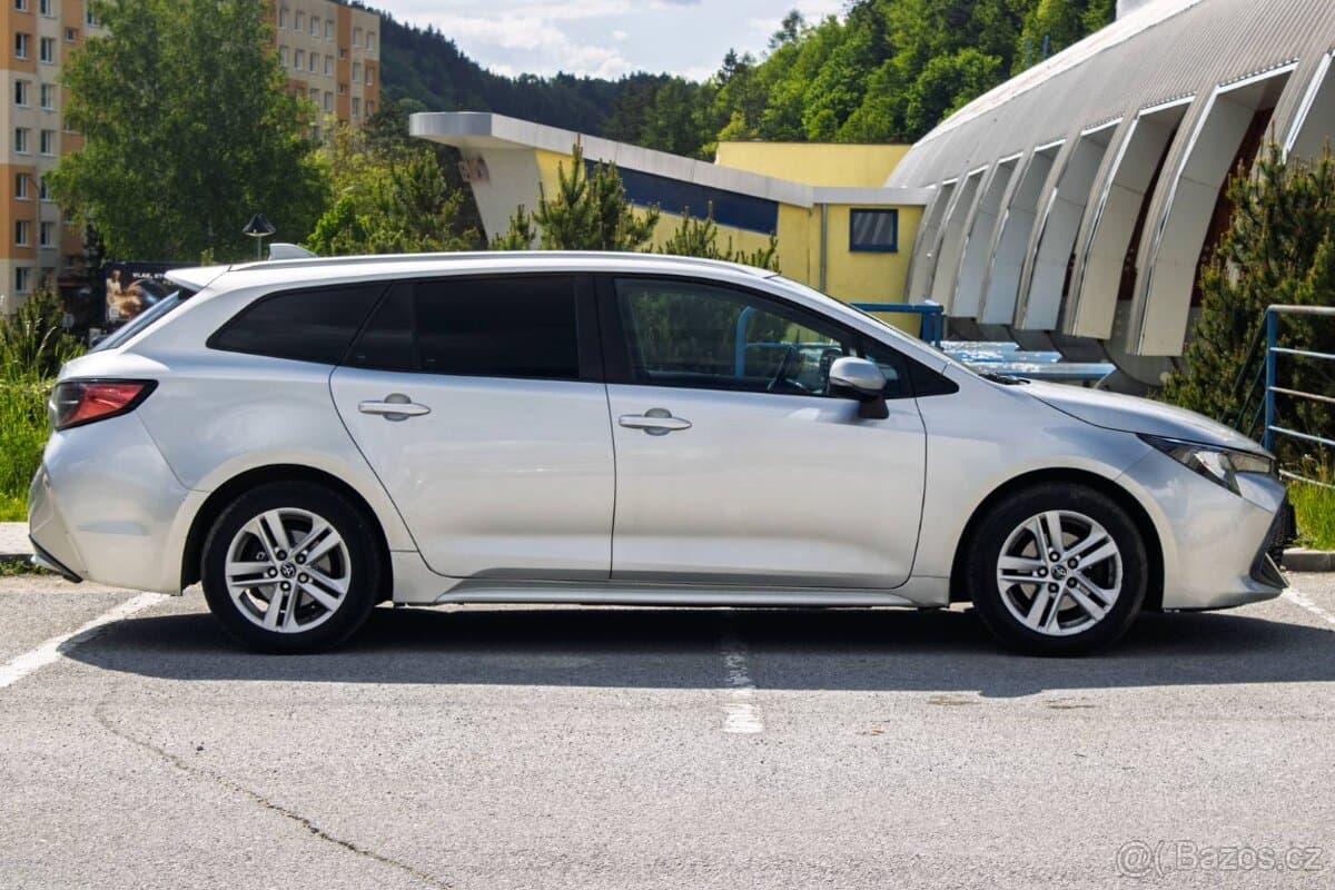 2019 Toyota COROLLA - 4