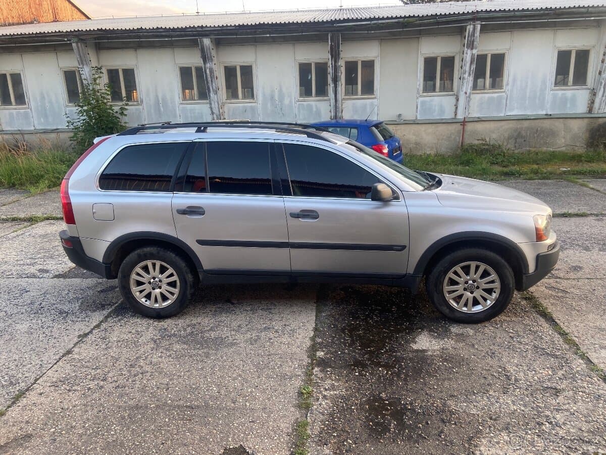 Volvo XC90 - 4