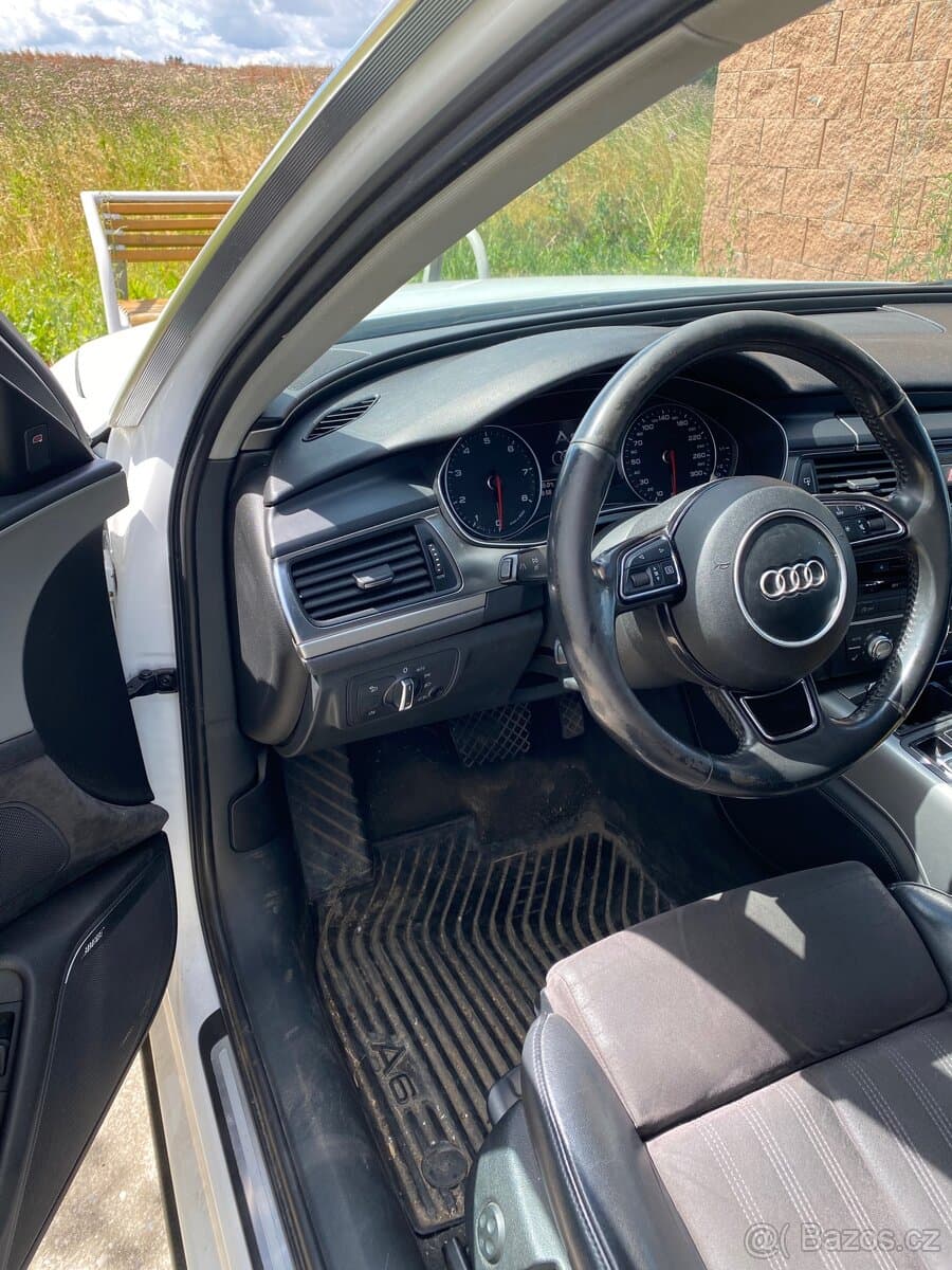 Audi A6 - 4