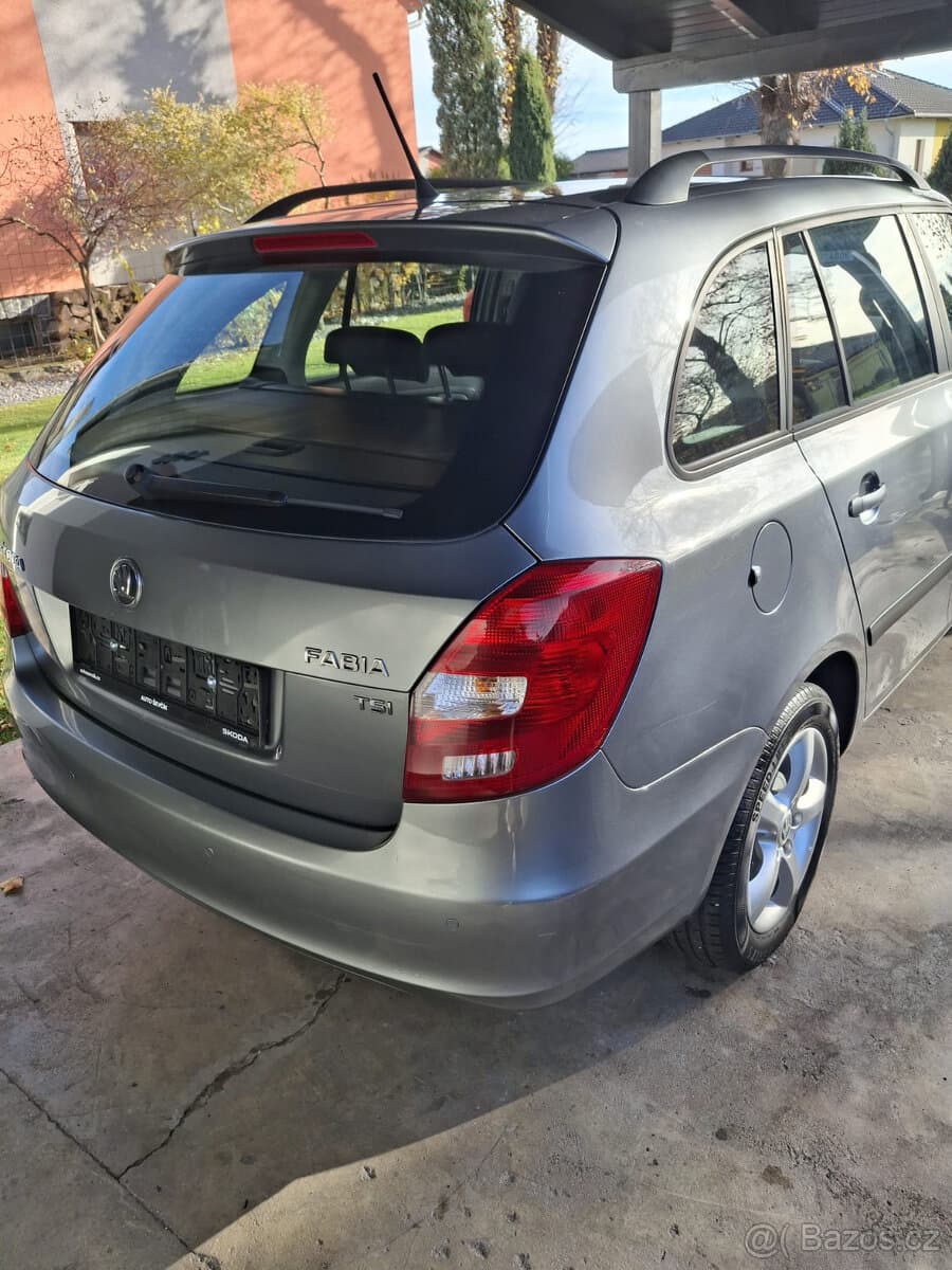 2013 Škoda FABIA - 4