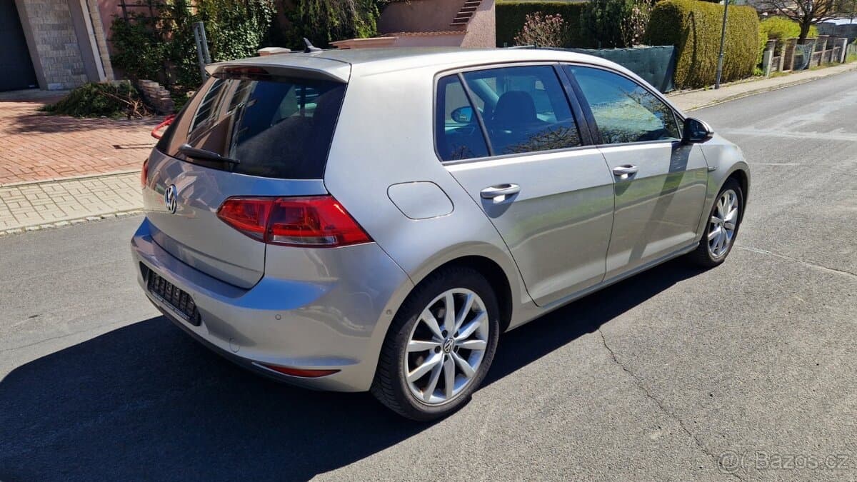 2015 Volkswagen GOLF - 4