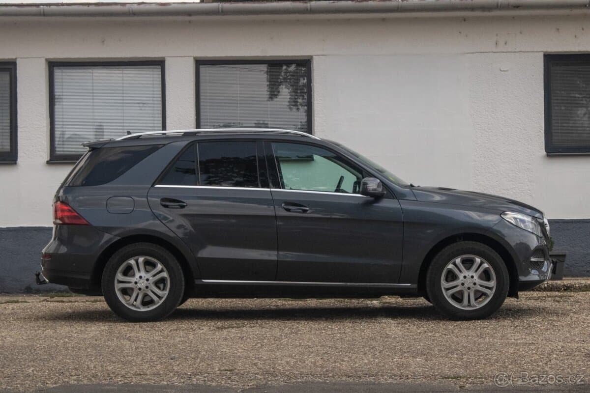 2017 Mercedes-Benz GL - 4