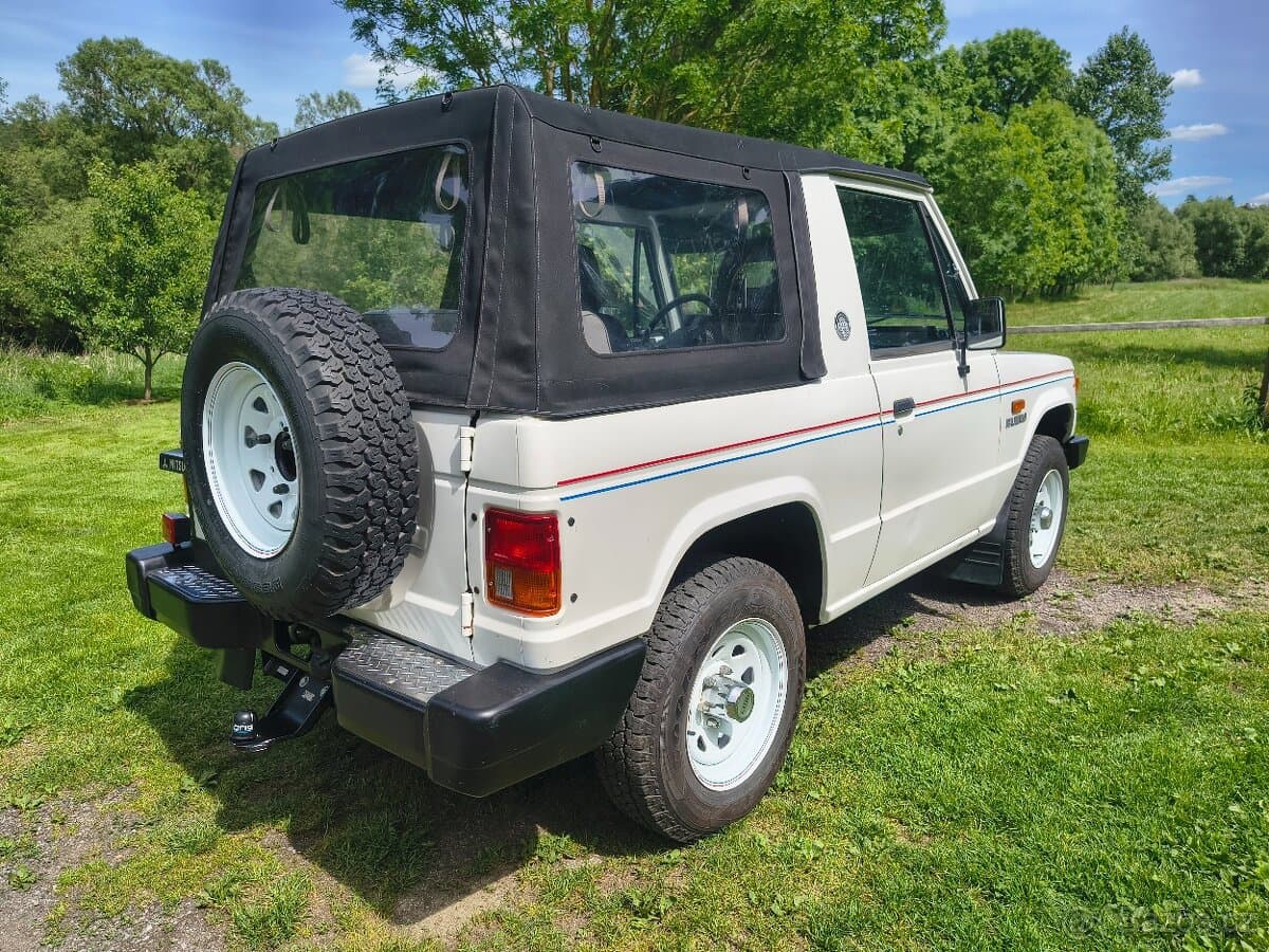 1988 Mitsubishi PAJERO - 4